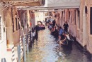 02 - Petite rue de Venise * 870 x 584 * (192KB)